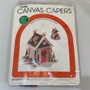 Leisure Arts Canvas Capers Christmas Gingerbread House 421 Pop-Out Pre-Cut 8x9x9